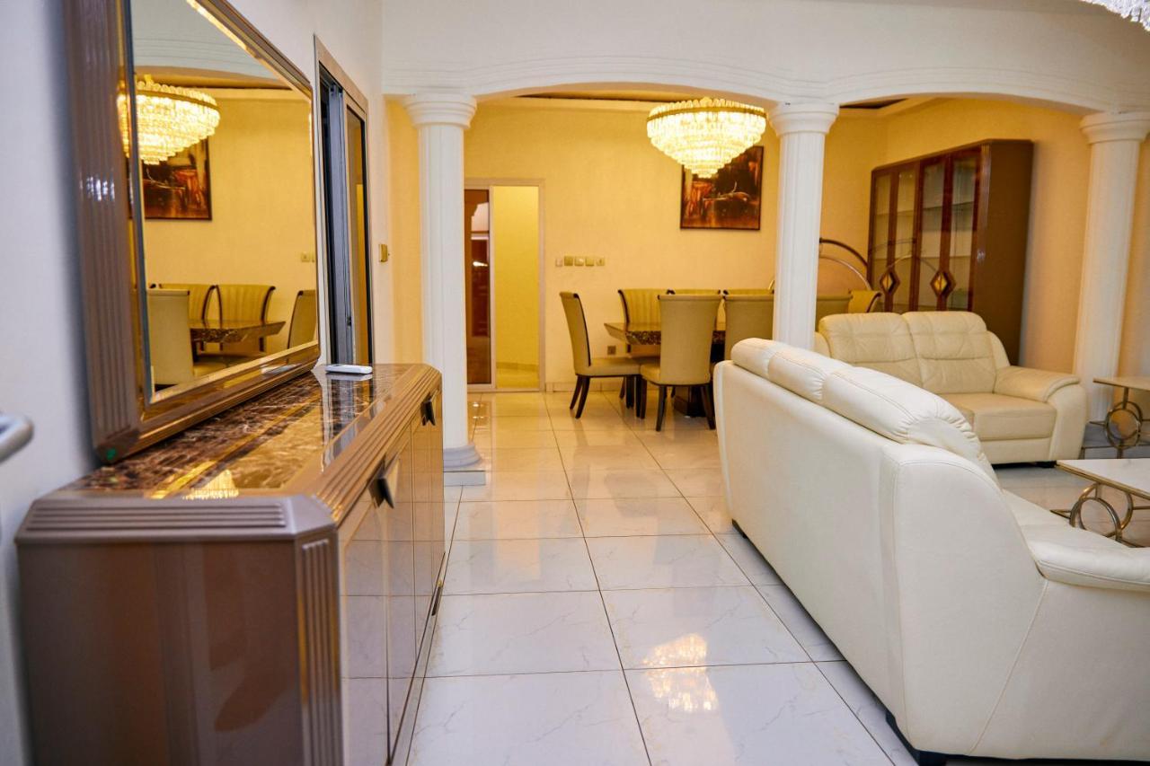 Residence Noumsi Yaounde Ngoại thất bức ảnh